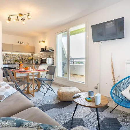 Bali By Interhome La Grande-Motte